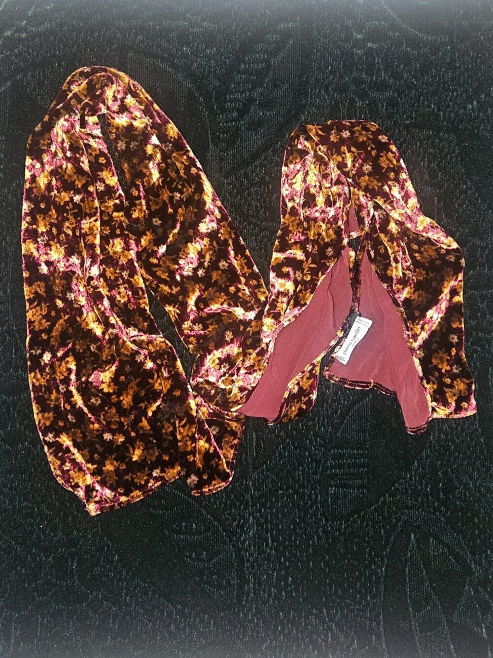 Pierre Cardin Velvet Floral Scarf | Burgundy Made in Italy 90s Parisian Style - Picture 4 of 8